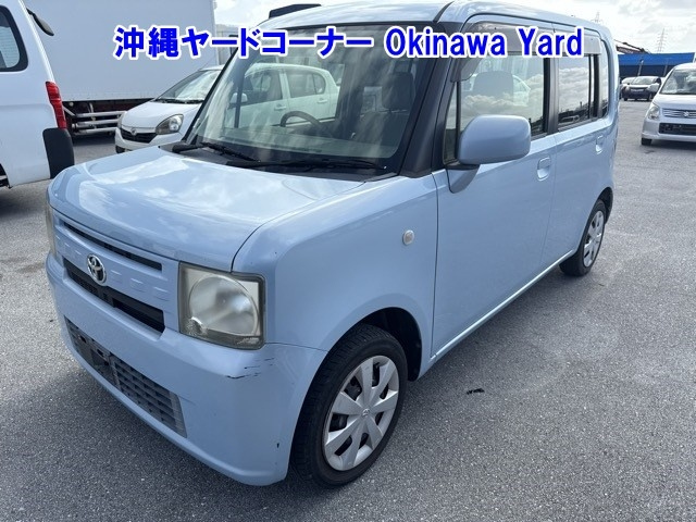 TOYOTA PIXIS SPACE 2013