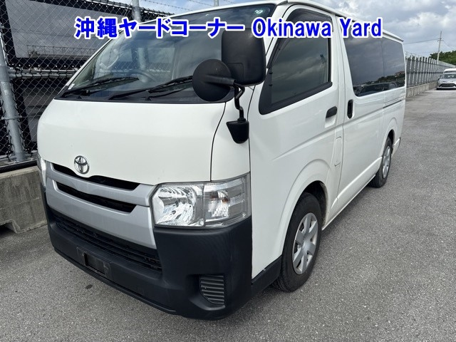 TOYOTA HIACE VAN 2014