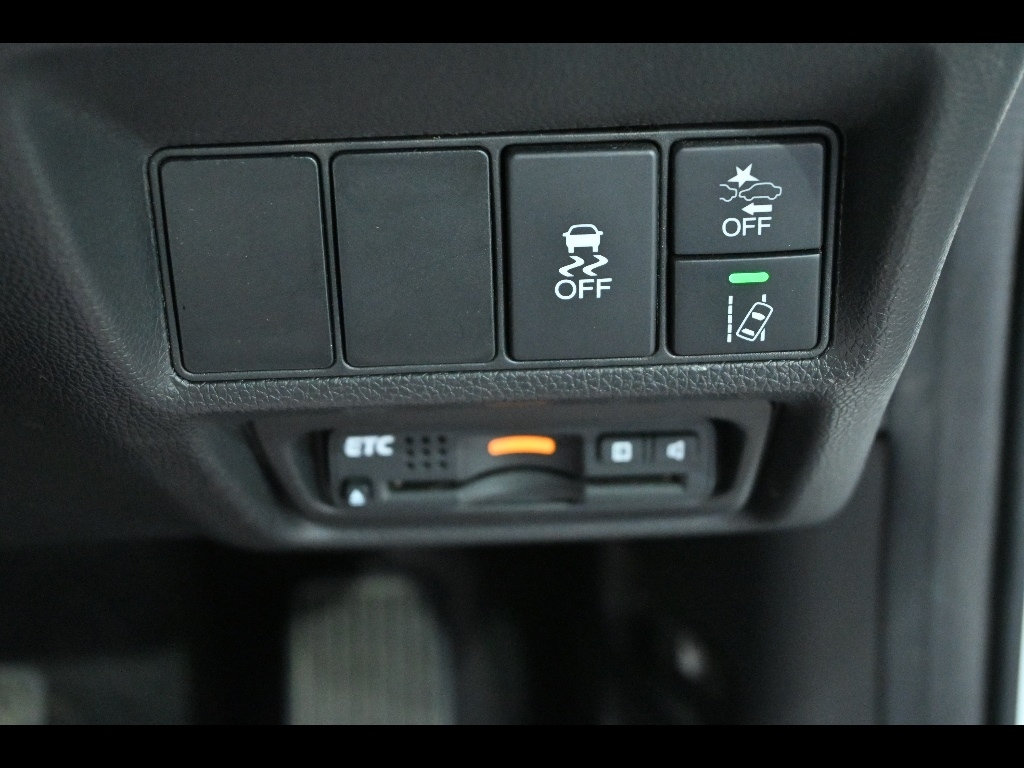 HONDA STEP WAGON 2017