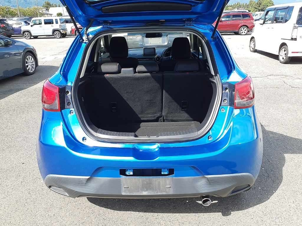 MAZDA DEMIO 2014