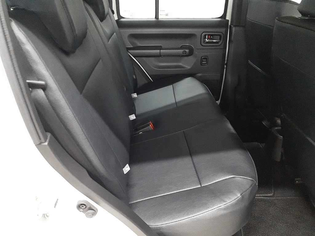 SUZUKI JIMNY NOMADE 2025