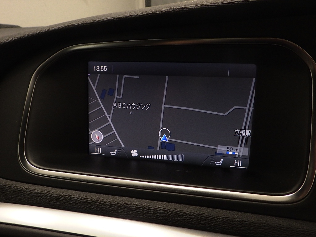VOLVO V40 2014