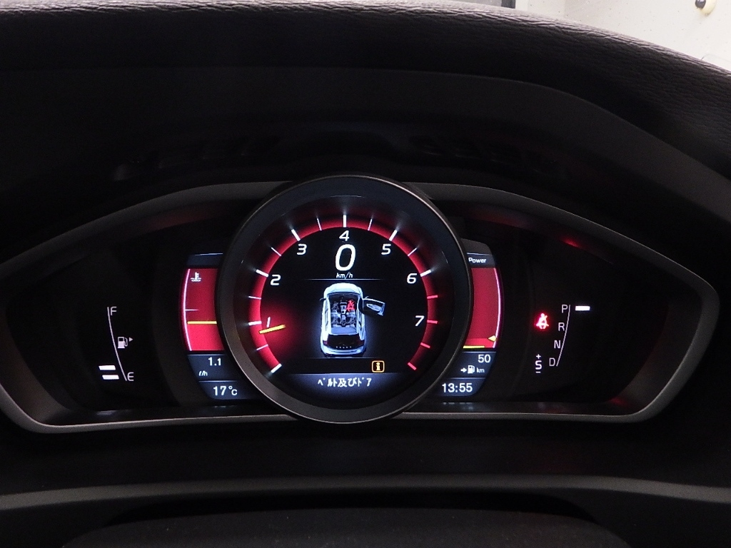 VOLVO V40 2014
