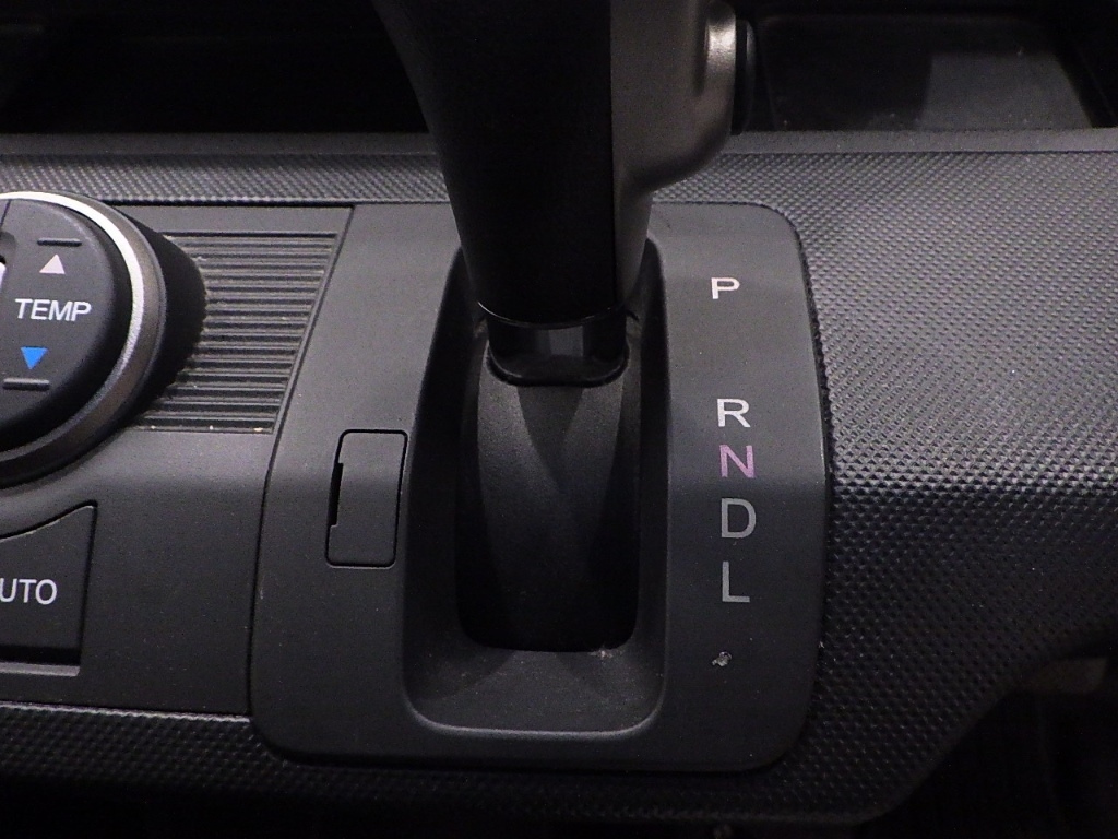 HONDA FREED 2012