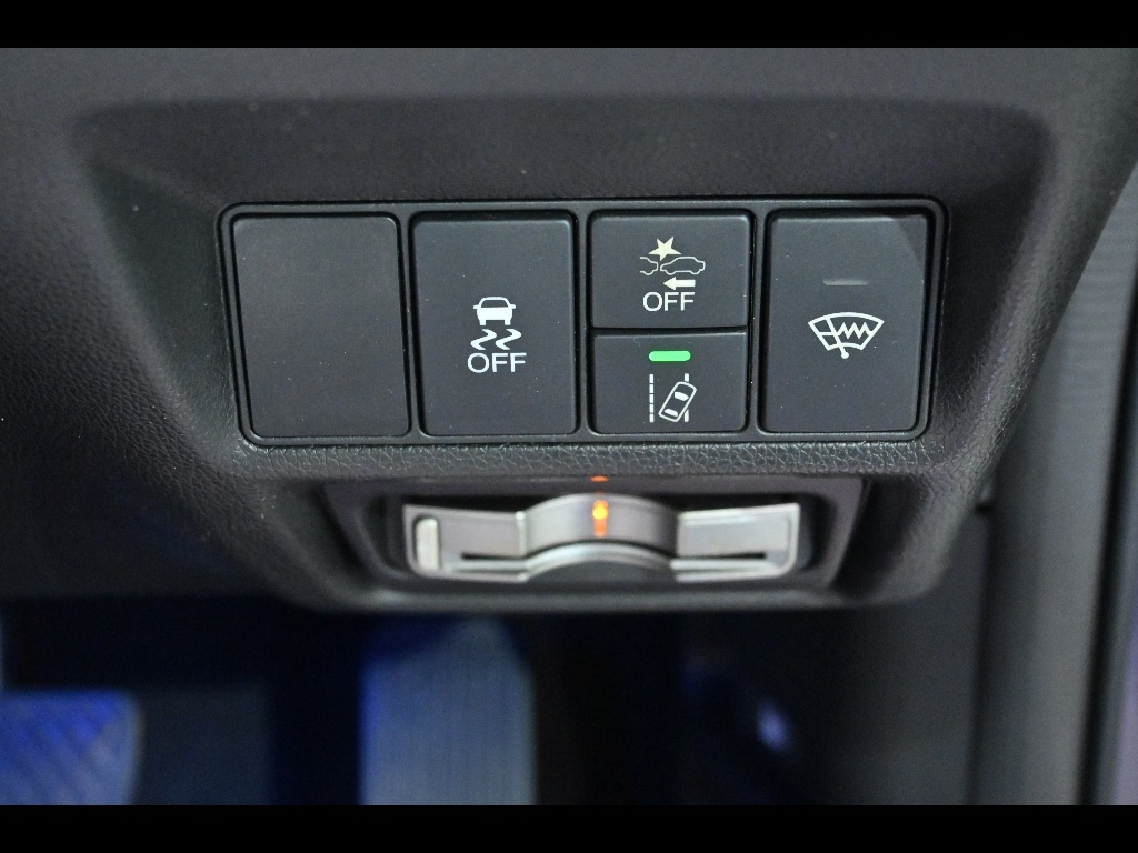 HONDA STEP WAGON 2015