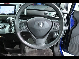 HONDA FREED 2016