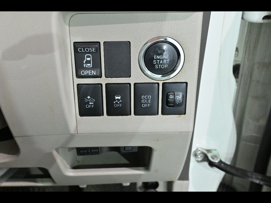 DAIHATSU TANTO 2016