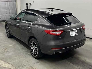Заказать MASERATI LEVANTE