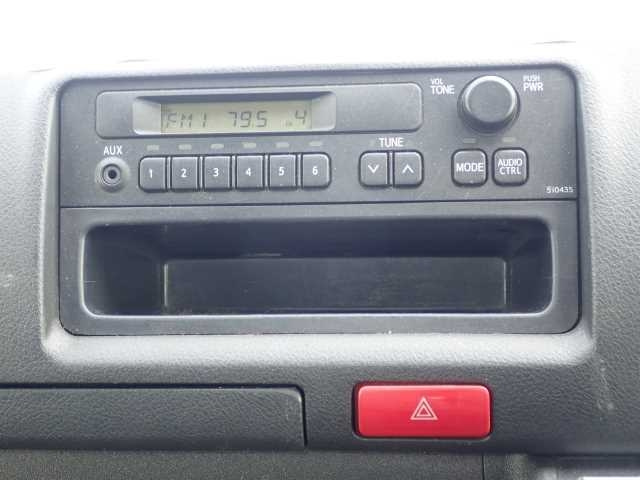 TOYOTA HIACE VAN 2020