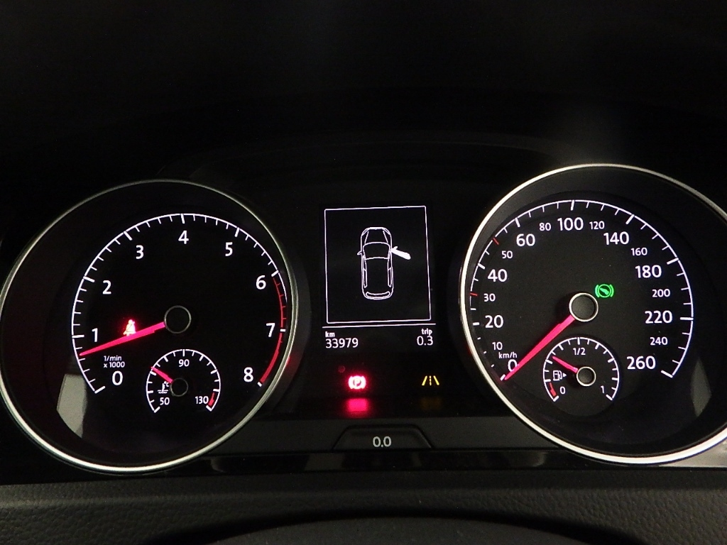 VOLKSWAGEN GOLF 2014