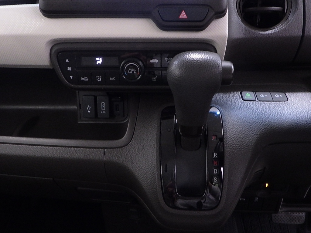 HONDA N BOX 2021