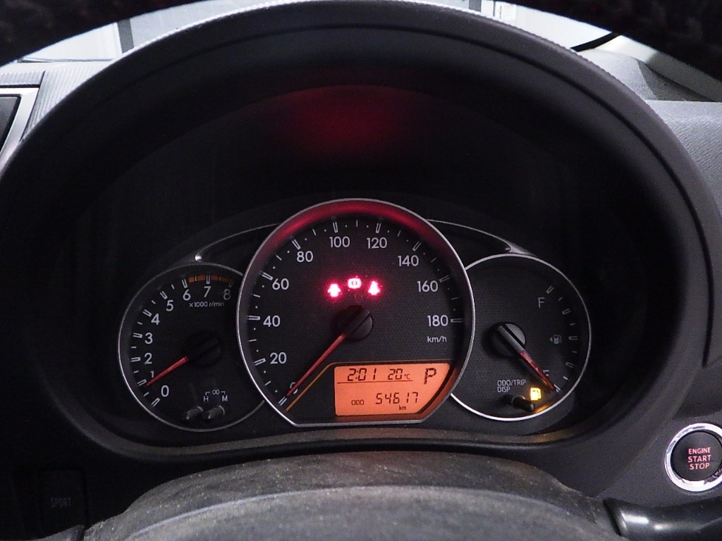 TOYOTA RACTIS 2011