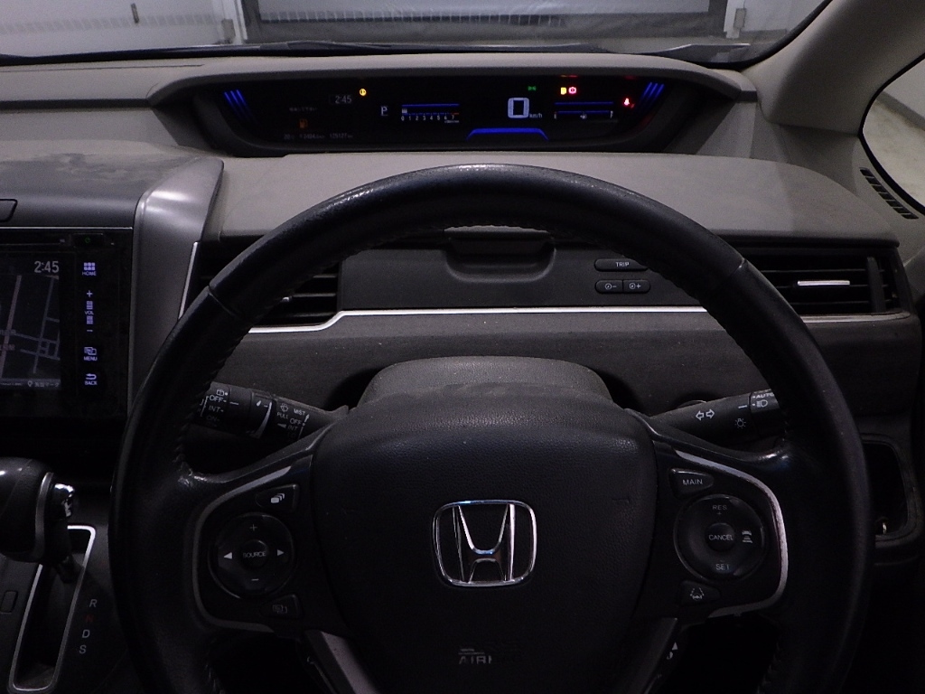 HONDA FREED 2016