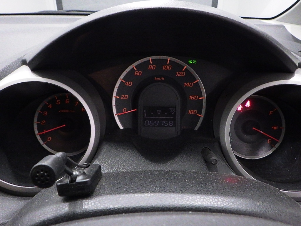 HONDA FIT 2010