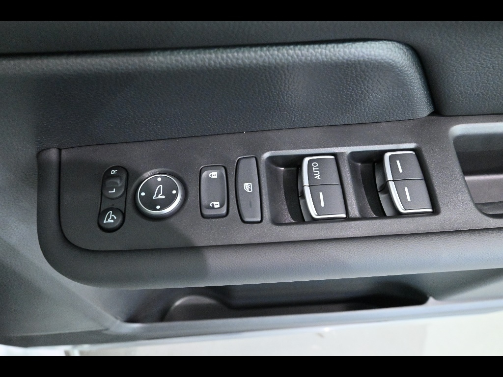 HONDA STEP WAGON 2025