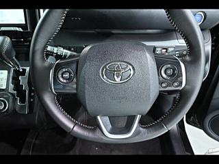 TOYOTA SIENTA 2016
