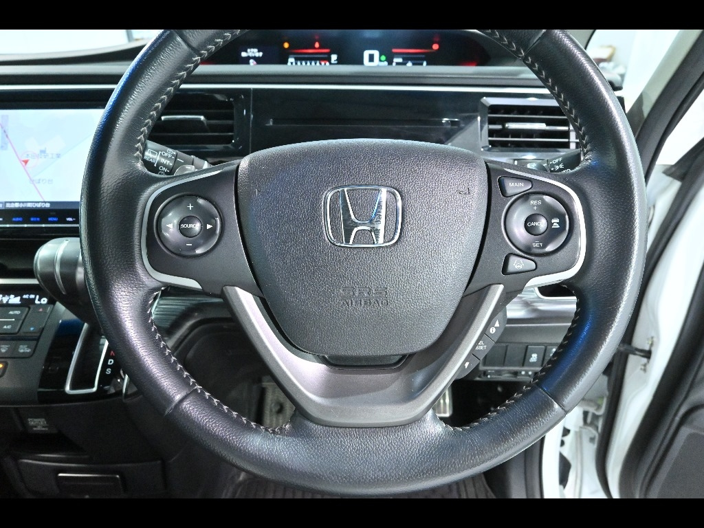 HONDA STEP WAGON 2017