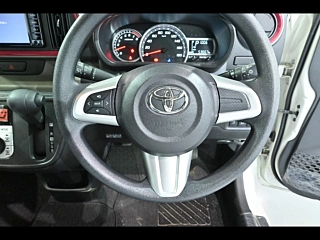 TOYOTA PASSO 2016