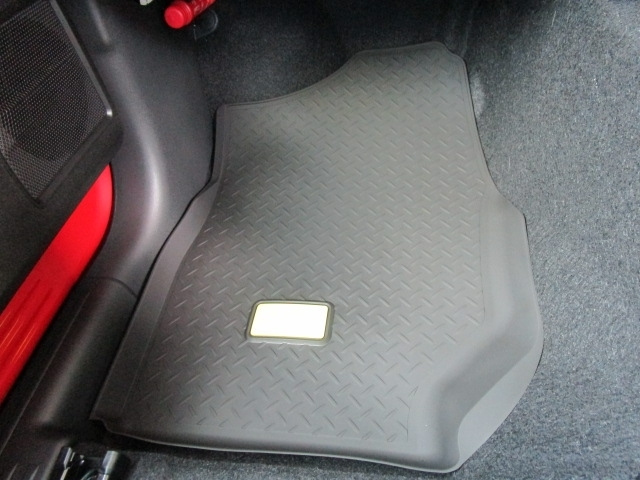 SUZUKI JIMNY NOMADE 2025