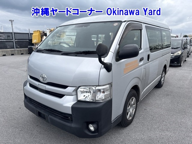 TOYOTA HIACE 2018