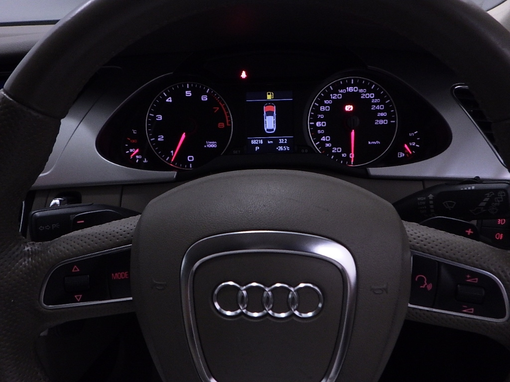 AUDI A4 2010