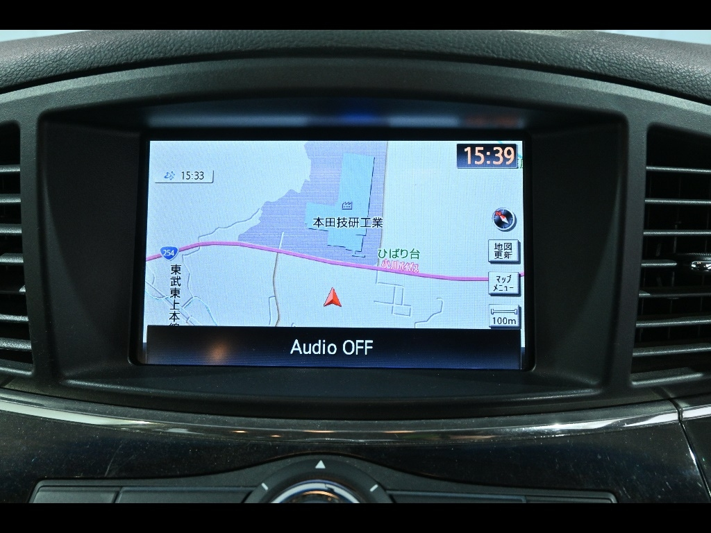 NISSAN ELGRAND 2010