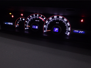 TOYOTA VOXY 2009