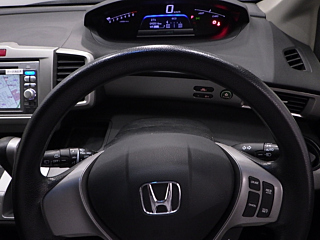 HONDA FREED 2012