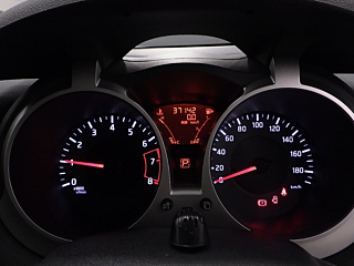 NISSAN JUKE 2012