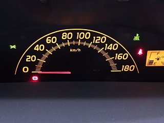 TOYOTA VITZ 2011