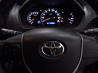 TOYOTA VOXY 2015