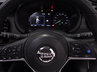 NISSAN KIX 2021