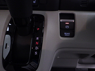 HONDA N BOX 2025