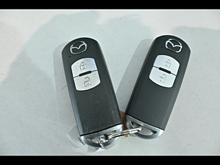MAZDA AXELA 2015