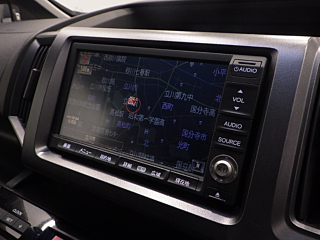 HONDA STEP WAGON 2011