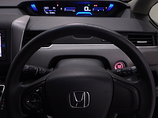 HONDA FREED 2017