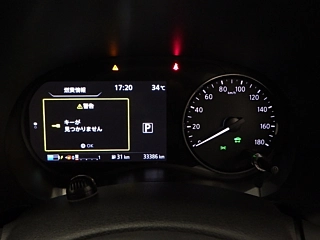 NISSAN KIX 2021