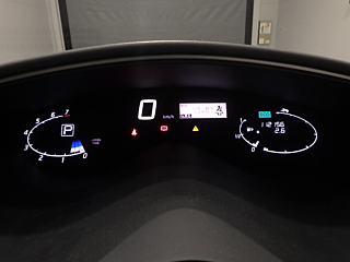 NISSAN SERENA 2015