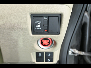 HONDA N BOX 2019