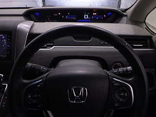 HONDA FREED 2021