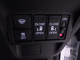 HONDA FREED 2025