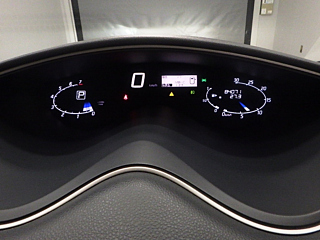 NISSAN SERENA 2013