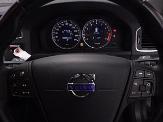 VOLVO V60 2012