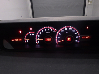 TOYOTA VOXY 2010