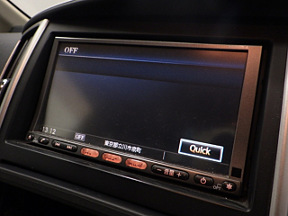 NISSAN SERENA 2010