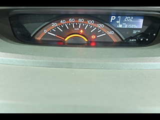 DAIHATSU TANTO 2015