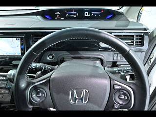 HONDA STEP WAGON 2015