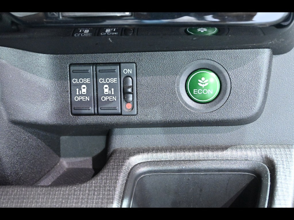 HONDA STEP WAGON 2018