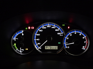 SUBARU EXIGA 2011