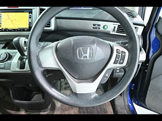 HONDA FREED 2012